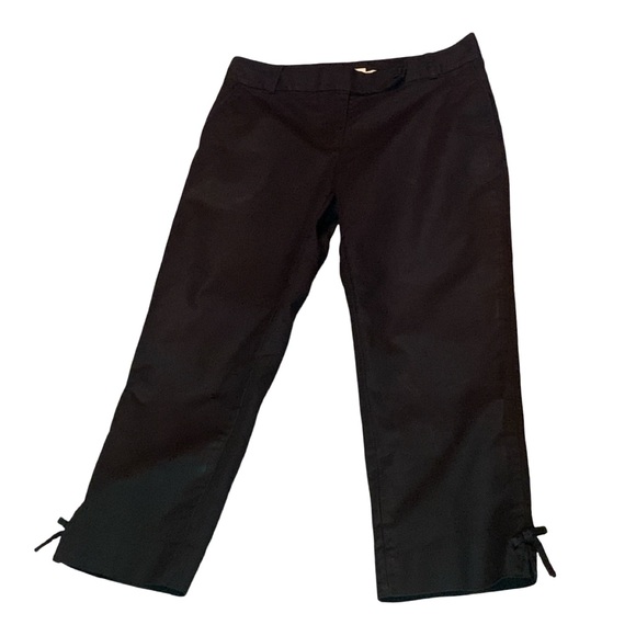 kate spade Pants - Kate Spade Jackie Bow Cuff Black Capri Pants/trousers Size 2